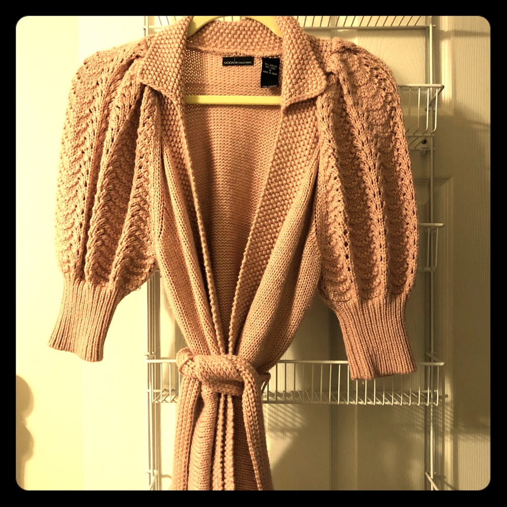 Moda International puff sleeve dusty rose sweater